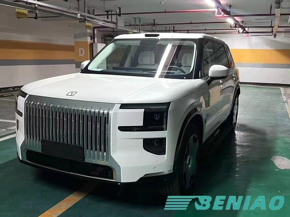 Электромобиль Zeekr 9X AWD