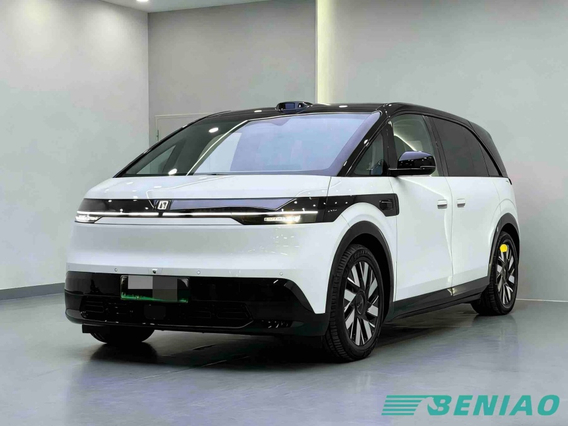 Zeekr Mix 2025 branco